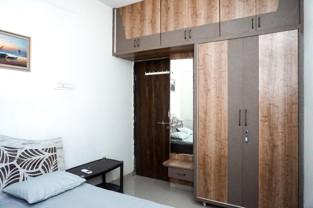 Mahadev Premium Homestay Garudeshwar Exteriör bild