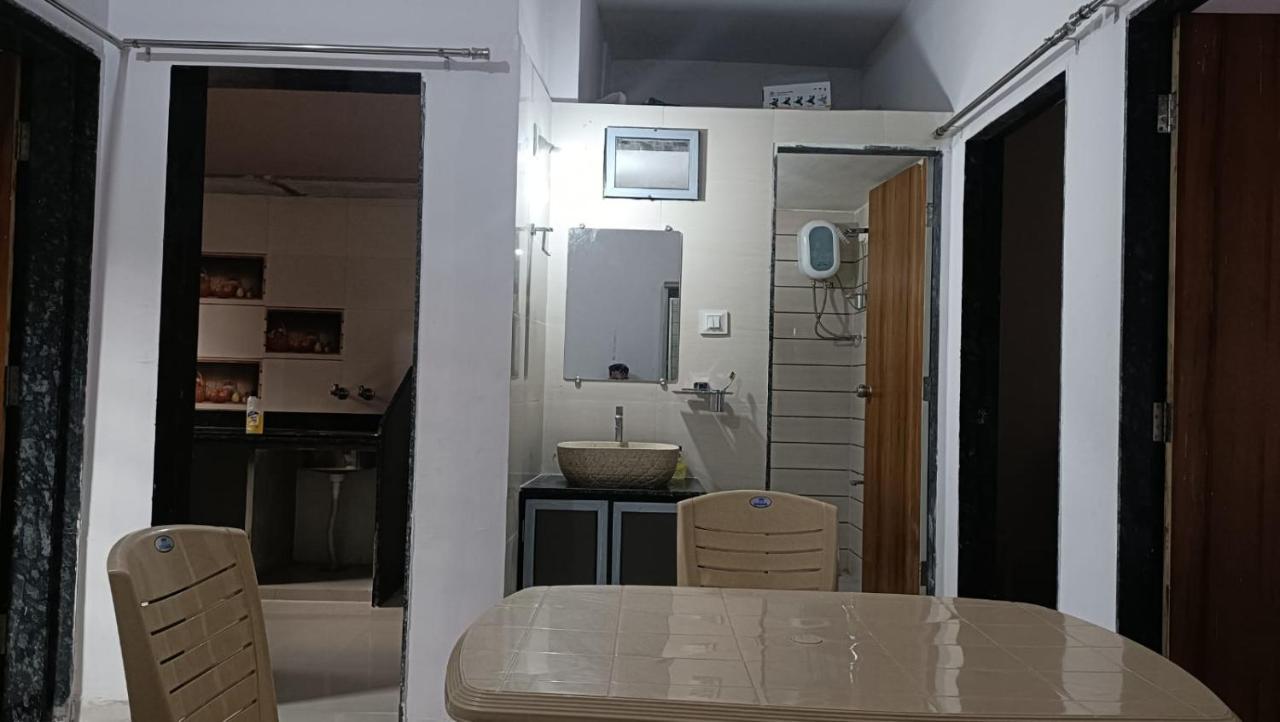 Mahadev Premium Homestay Garudeshwar Exteriör bild